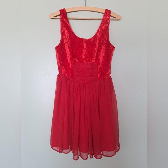 Free People Anthropologie red ballerina velour and chiffon dress - Picture 2 of 8